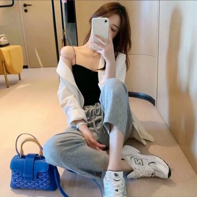 高歌艳舞乐璇宫